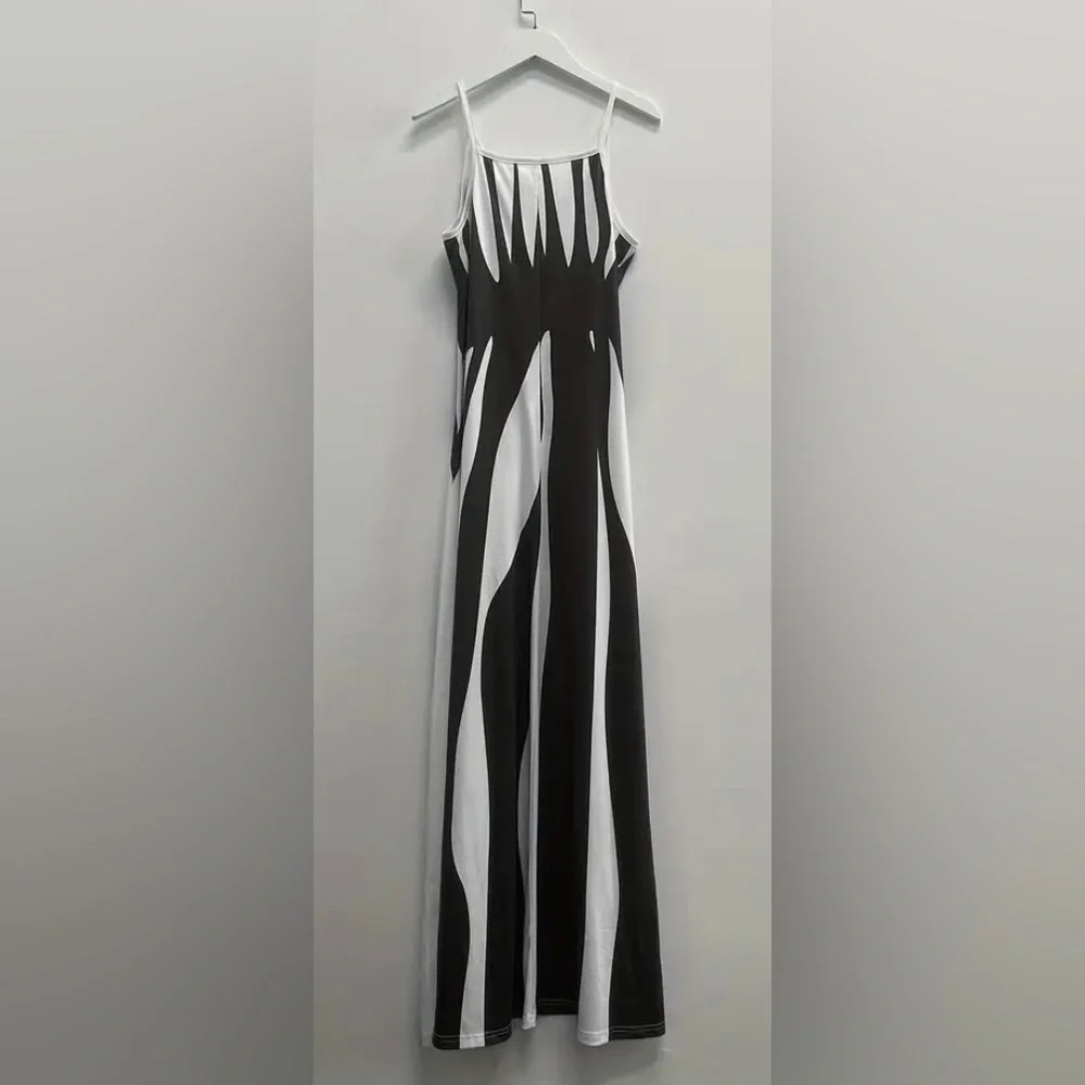 New Abstract Geo Print Maxi Dress Sleeveless Spaghetti Strap Black White Stripe - Picture 2 of 9